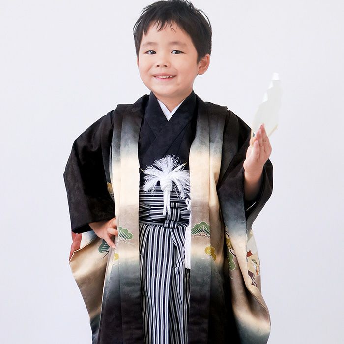 七五三　羽織袴　フルセット　男の子　5歳　京越　鷹兜　着物 Amazon | [KYOETSU] [キョウエツ] 七五三 男の子 5歳 着物 袴